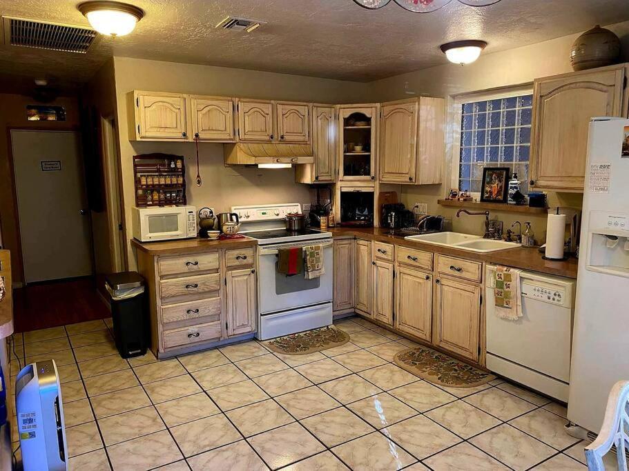 Harmony House Homestay Sedona Room photo